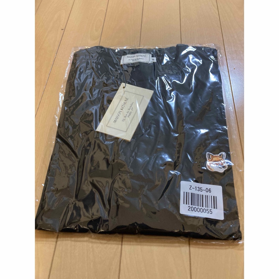 MAISON KITSUNE'(メゾンキツネ)の10 M メゾンキツネ　ワンフォックス　半袖Tシャツ　黒 レディースのトップス(Tシャツ(半袖/袖なし))の商品写真