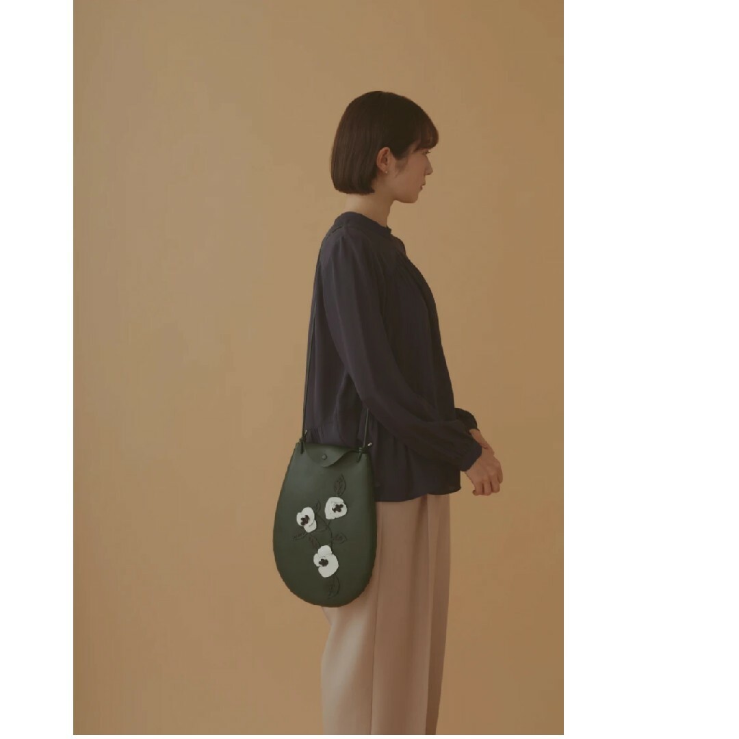 mina perhonen(ミナペルホネン)の専用です。ミナペルホネン　figue bag レディースのバッグ(ショルダーバッグ)の商品写真