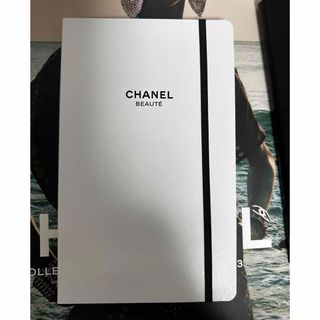 新品未使用　CHANEL シャネル 正規品 ラコレクション ノート 一冊　白