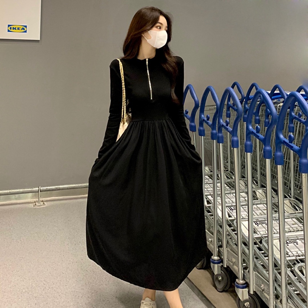 ワンピース ドレス ハーフジップ 細見え 絞りあり カジュアル ブラック　韓国 レディースのワンピース(ロングワンピース/マキシワンピース)の商品写真
