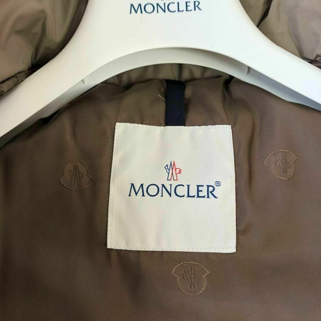 MONCLER(モンクレール)のタグ付　モンクレール MONCLER CLEMATITE ダウンロングコート レディースのジャケット/アウター(ロングコート)の商品写真