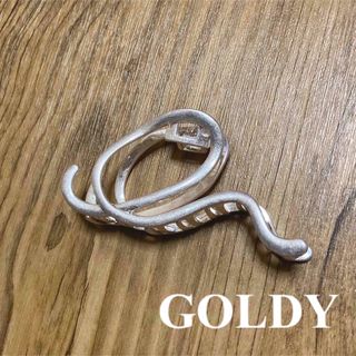 ゴールディ(GOLDY)のGOLDY 夏活躍 メタルバンスヘアクリップ マットシルバー(その他)