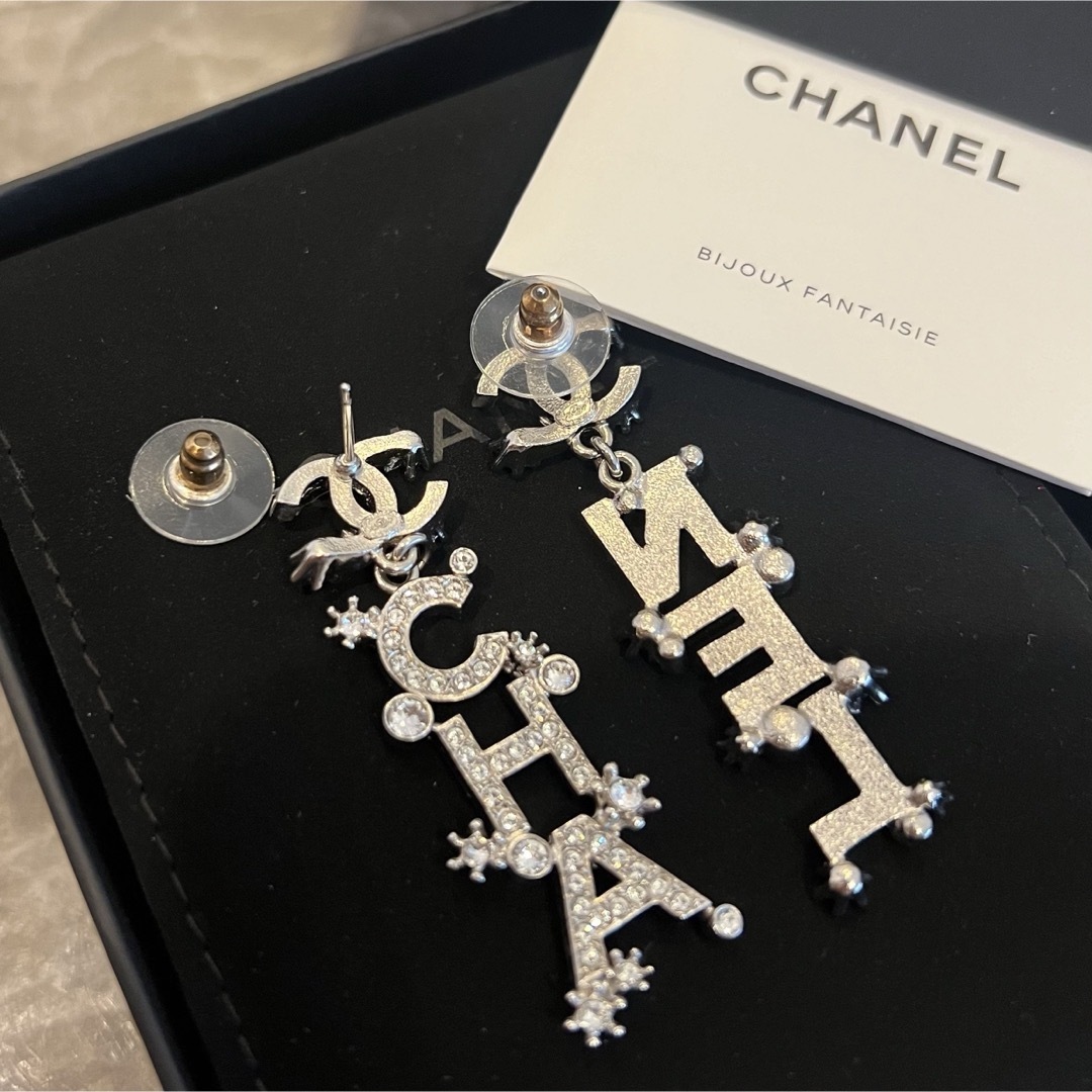 CHANEL(シャネル)のCHANEL シャネル ココマーク ピアス メタル ラインストーン レディースのアクセサリー(ピアス)の商品写真