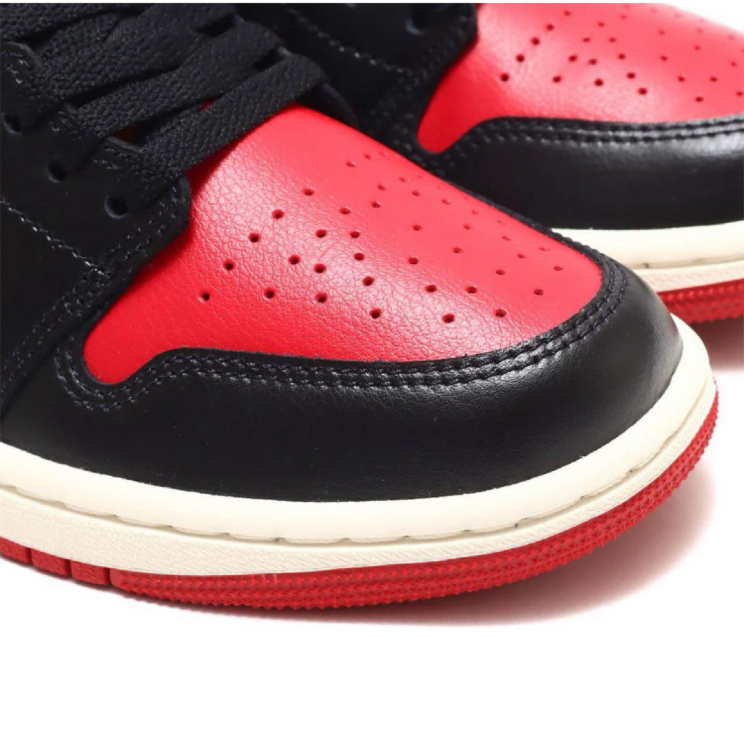 Jordan Brand（NIKE）(ジョーダン)の送料無料 新品 NIKE WMNS AIR JORDAN 1 LOW 25.5 レディースの靴/シューズ(スニーカー)の商品写真