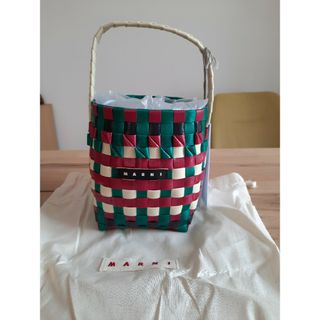 マルニ(Marni)のご確認用❮新品タグ付❯ 大人気 MARNI かごバッグ　保存袋付き(かごバッグ/ストローバッグ)