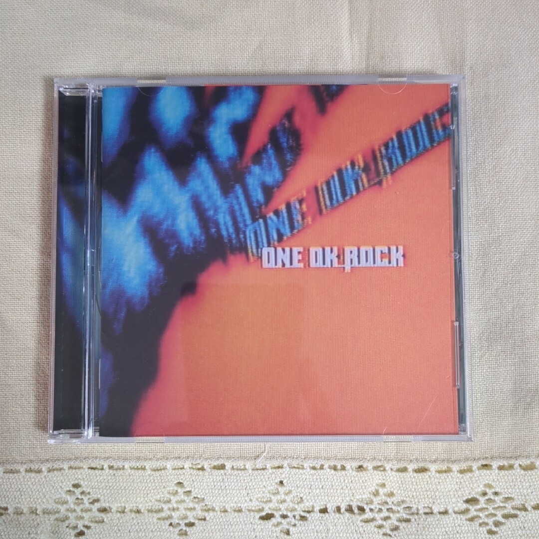 ONE OK ROCK(ワンオクロック)の残響リファレンス　ONE OK LOCK　帯付き エンタメ/ホビーのCD(ポップス/ロック(邦楽))の商品写真