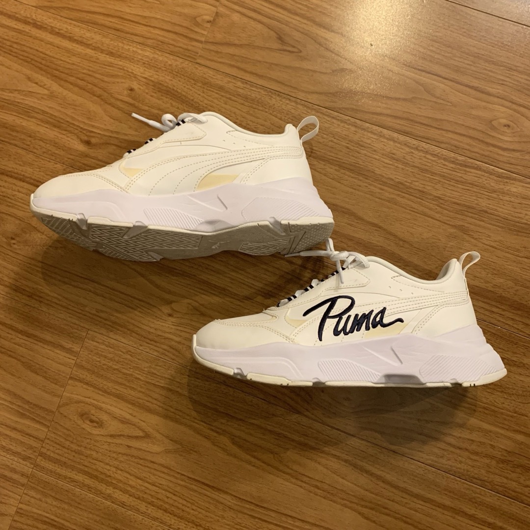 PUMA(プーマ)のPUMA プーマ CASSIA カシーア スニーカー レディースの靴/シューズ(スニーカー)の商品写真