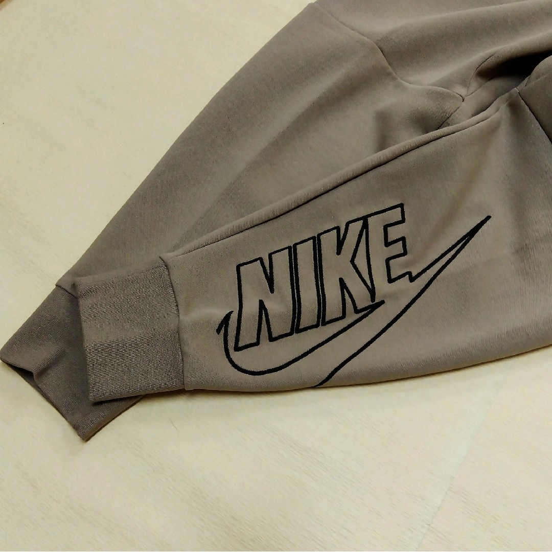 NIKE(ナイキ)の[新品] NIKE ナイキ テックフリース ジョガーパンツ スウェット M 茶色 メンズのパンツ(その他)の商品写真
