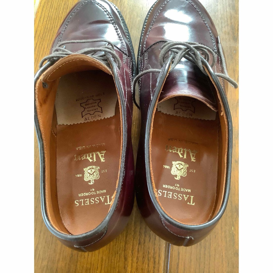 Alden(オールデン)のALDEN オールデン タッセルズ別注 63088 Vチップ  6E メンズの靴/シューズ(ドレス/ビジネス)の商品写真