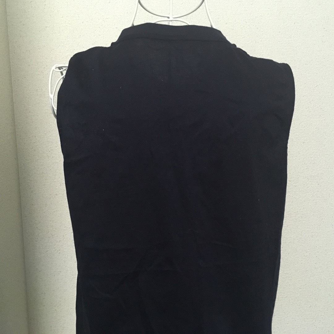 UNIQLO(ユニクロ)のユニクロ　ノースリーブ　T シャツ　美品 レディースのトップス(Tシャツ(半袖/袖なし))の商品写真