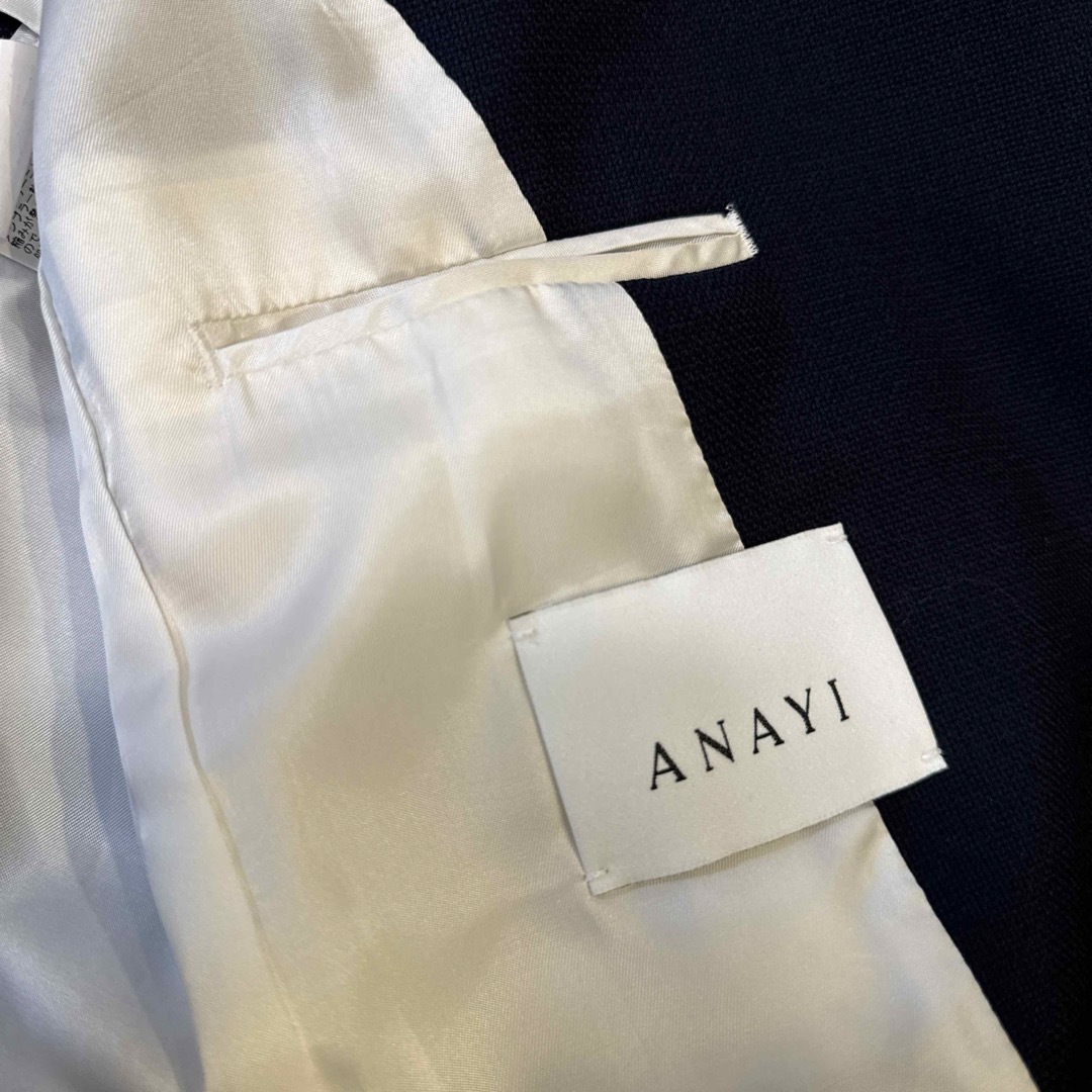 ANAYI(アナイ)のANAYI 紺　ブレザー　ジャケット　春物 レディースのジャケット/アウター(テーラードジャケット)の商品写真
