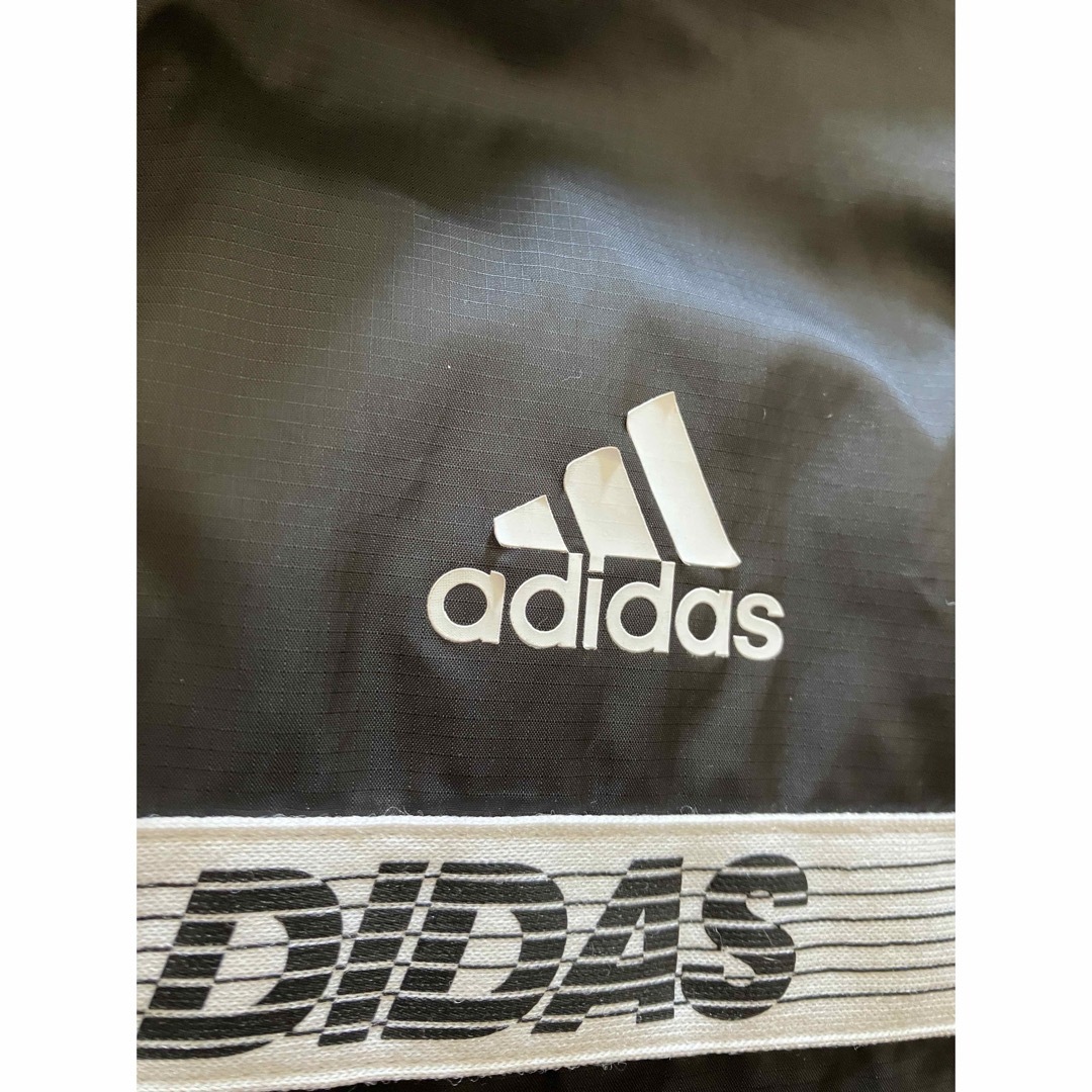 adidas(アディダス)のアディダス　ジャンパー　140 キッズ/ベビー/マタニティのキッズ服男の子用(90cm~)(ジャケット/上着)の商品写真