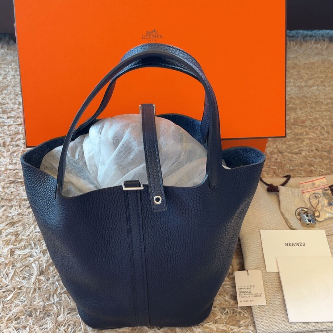 Hermes(エルメス)の☆新品未使用☆ エルメス ピコタンロック MM HERMES ネイビー 紺 レディースのバッグ(ハンドバッグ)の商品写真