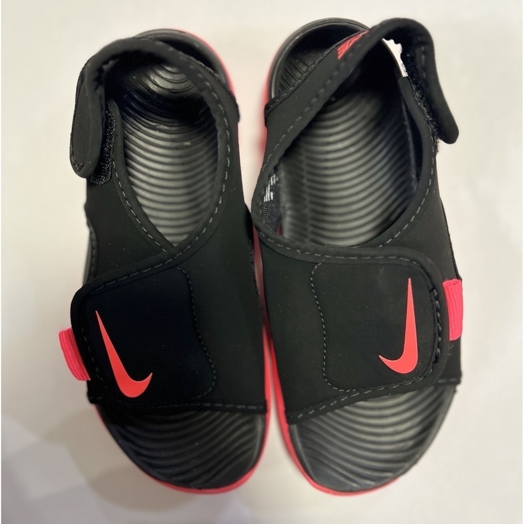 NIKE(ナイキ)のNIKE サンダル 17㎝ ナイキ 美品 キッズ/ベビー/マタニティのキッズ靴/シューズ(15cm~)(サンダル)の商品写真