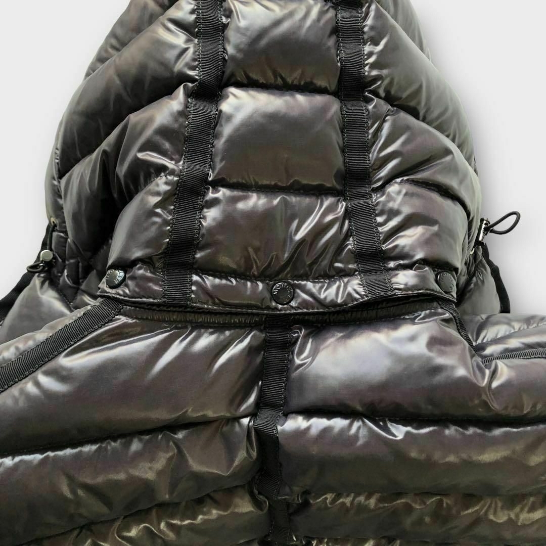 MONCLER(モンクレール)のモンクレール レディース ダウン アルモワーズ フード ファー ラクーンL〜XL レディースのジャケット/アウター(ダウンジャケット)の商品写真