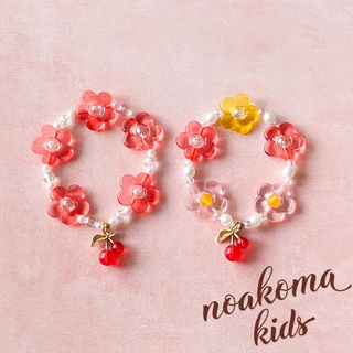 noakoma＊fruits - cherry ♡ キッズブレスレット2点セット(ファッション雑貨)