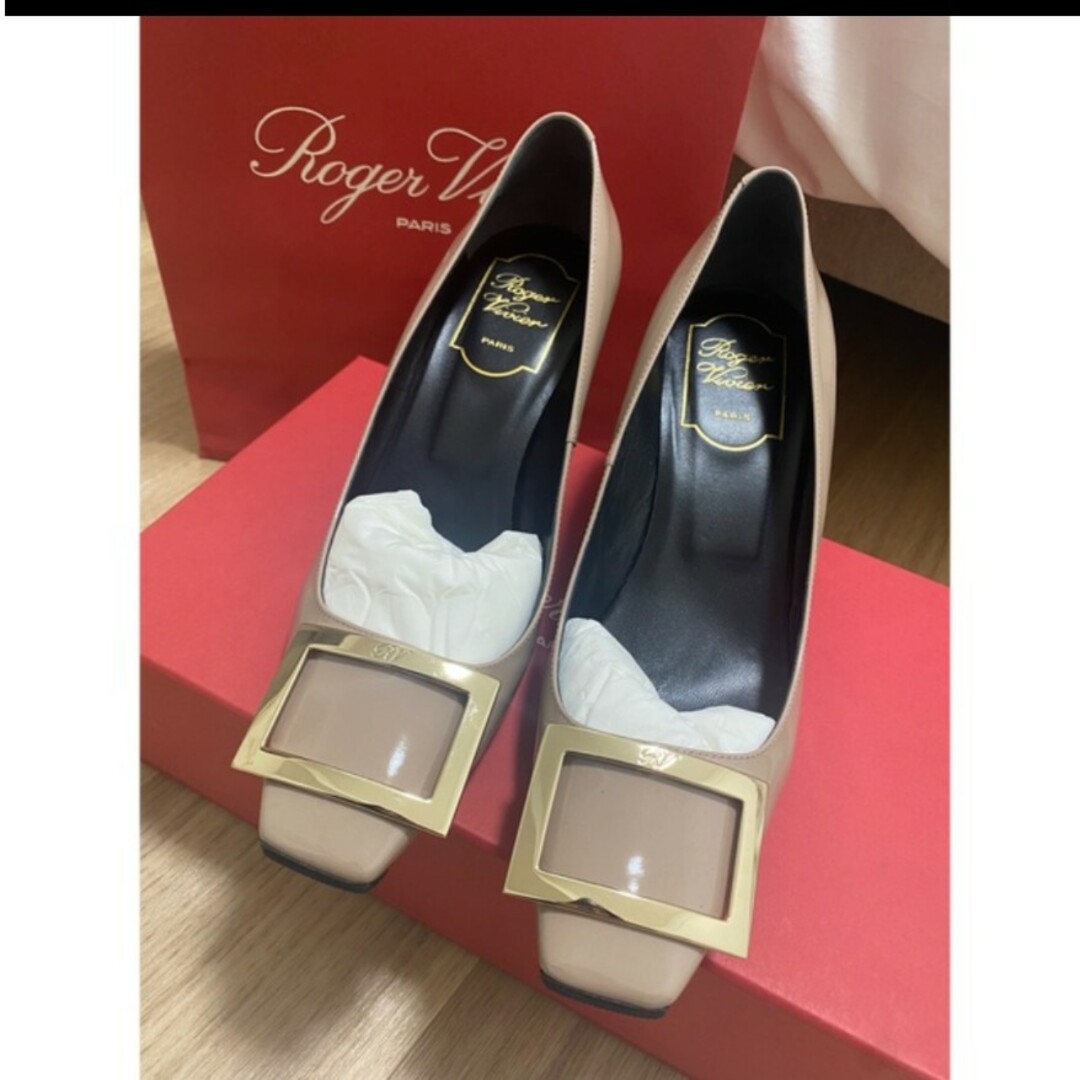 ROGER VIVIER(ロジェヴィヴィエ)の新品同様　ロジェヴィヴィエ　37 レディースの靴/シューズ(ハイヒール/パンプス)の商品写真