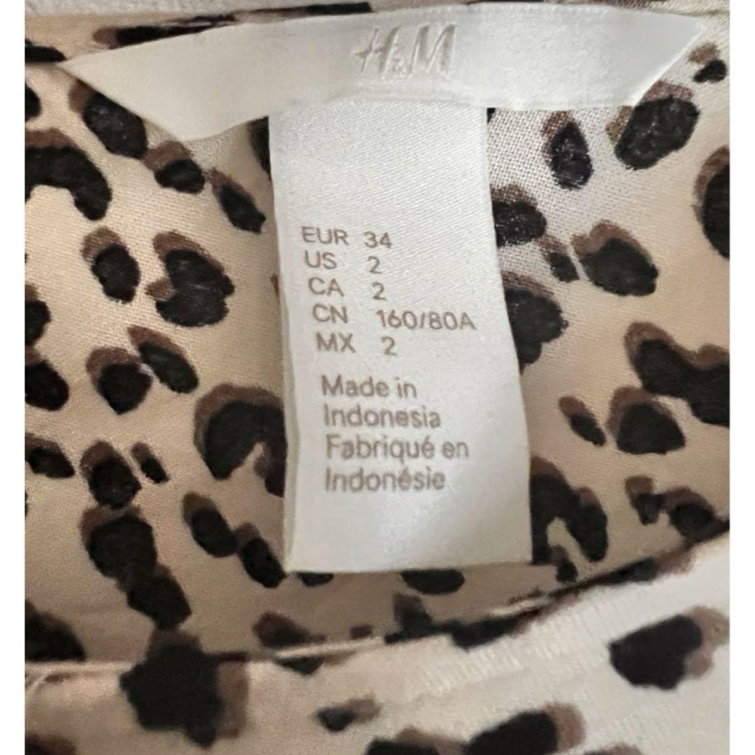 H&M(エイチアンドエム)の5部袖ブラウス(S) メンズのトップス(Tシャツ/カットソー(半袖/袖なし))の商品写真