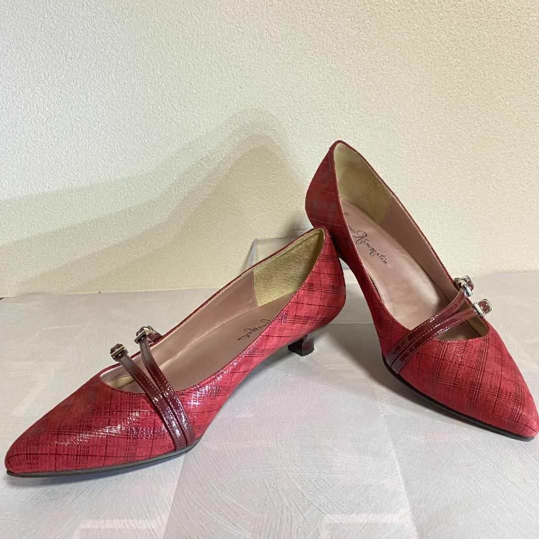 GINZA Kanematsu(ギンザカネマツ)の銀座かねまつ　パンプス　赤　レッド　チェック　ローヒール レディースの靴/シューズ(ハイヒール/パンプス)の商品写真
