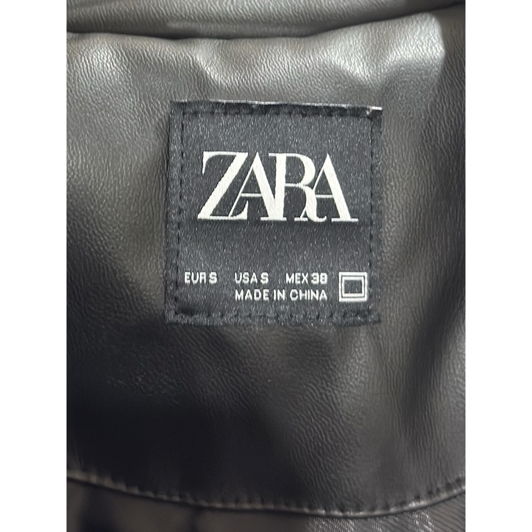 ZARA(ザラ)の【ZARA】試着のみ　フェイクレザー パフジャケット レディースのジャケット/アウター(ブルゾン)の商品写真