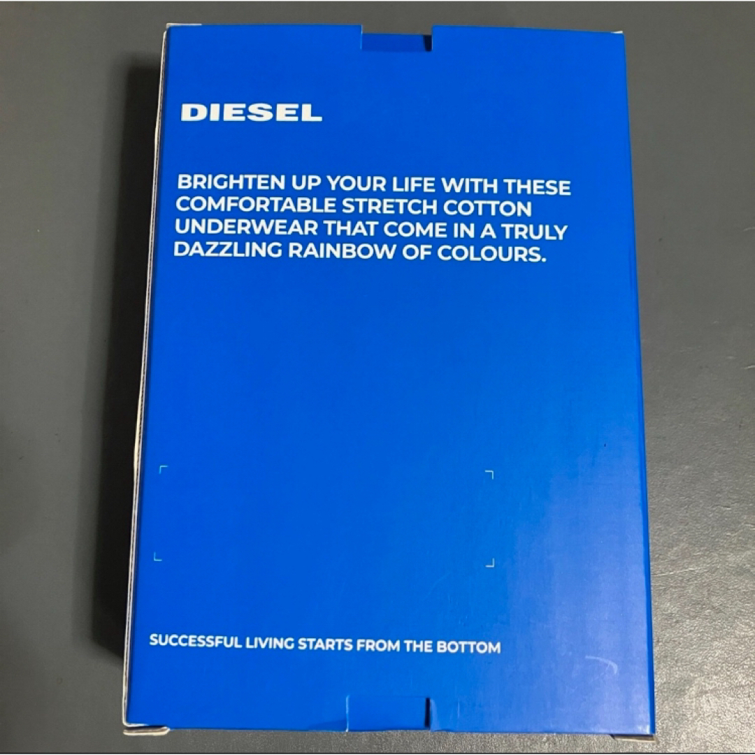 DIESEL(ディーゼル)の新品未開封　DIESEL (ディーゼル) メンズ 無地ボクサーパンツ S 3枚組 メンズのアンダーウェア(ボクサーパンツ)の商品写真