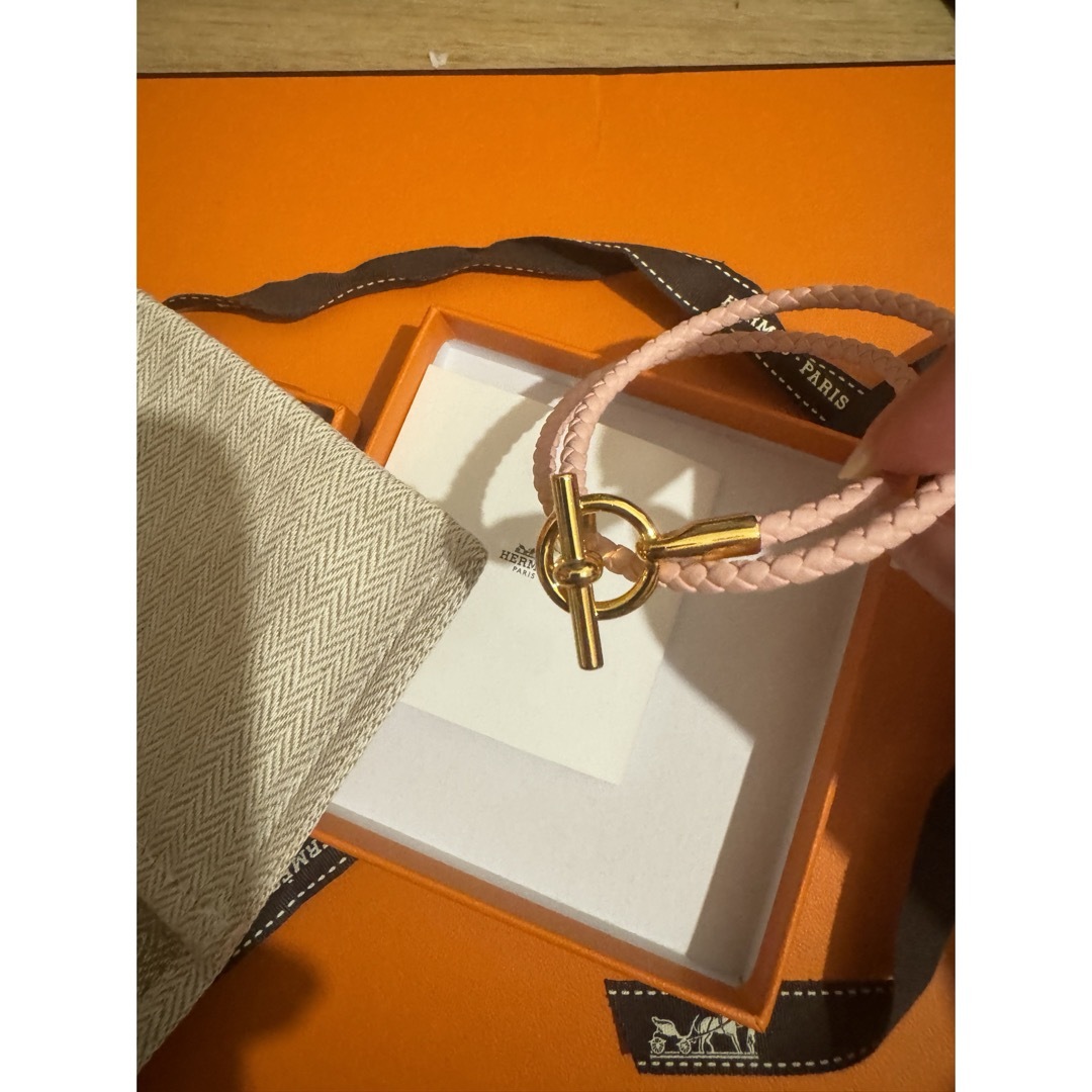 Hermes(エルメス)のエルメス  グレナン ドゥブルトゥール ブレスレットピンクゴールド金具 編み込み レディースのアクセサリー(ブレスレット/バングル)の商品写真