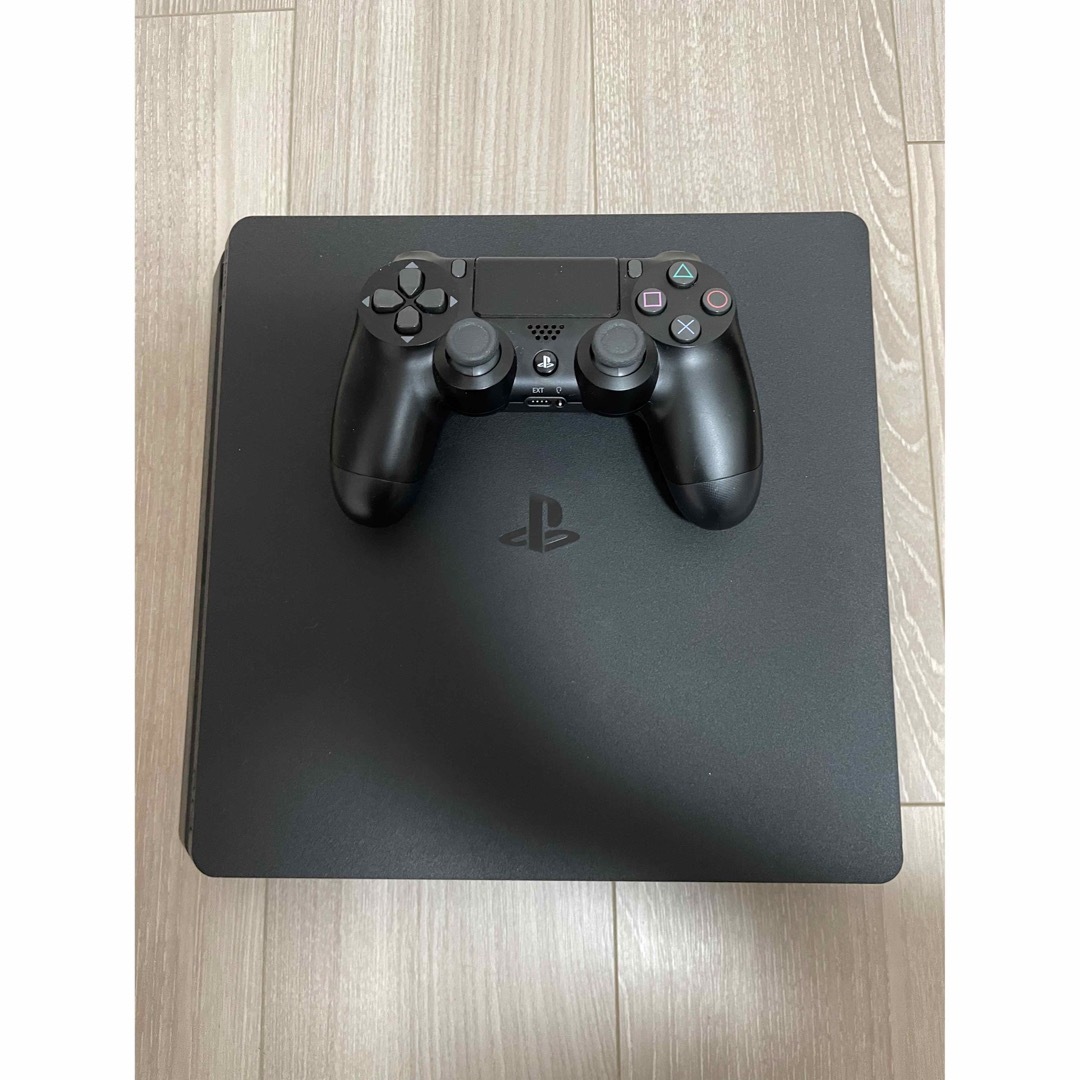 SONY(ソニー)のSONY PlayStation4 本体 CUH-2100AB01 エンタメ/ホビーのゲームソフト/ゲーム機本体(家庭用ゲーム機本体)の商品写真