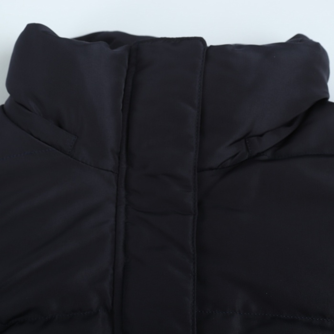 ジーユー ナイロンジャケット アウター レディース Lサイズ ネイビー GU レディースのジャケット/アウター(ナイロンジャケット)の商品写真