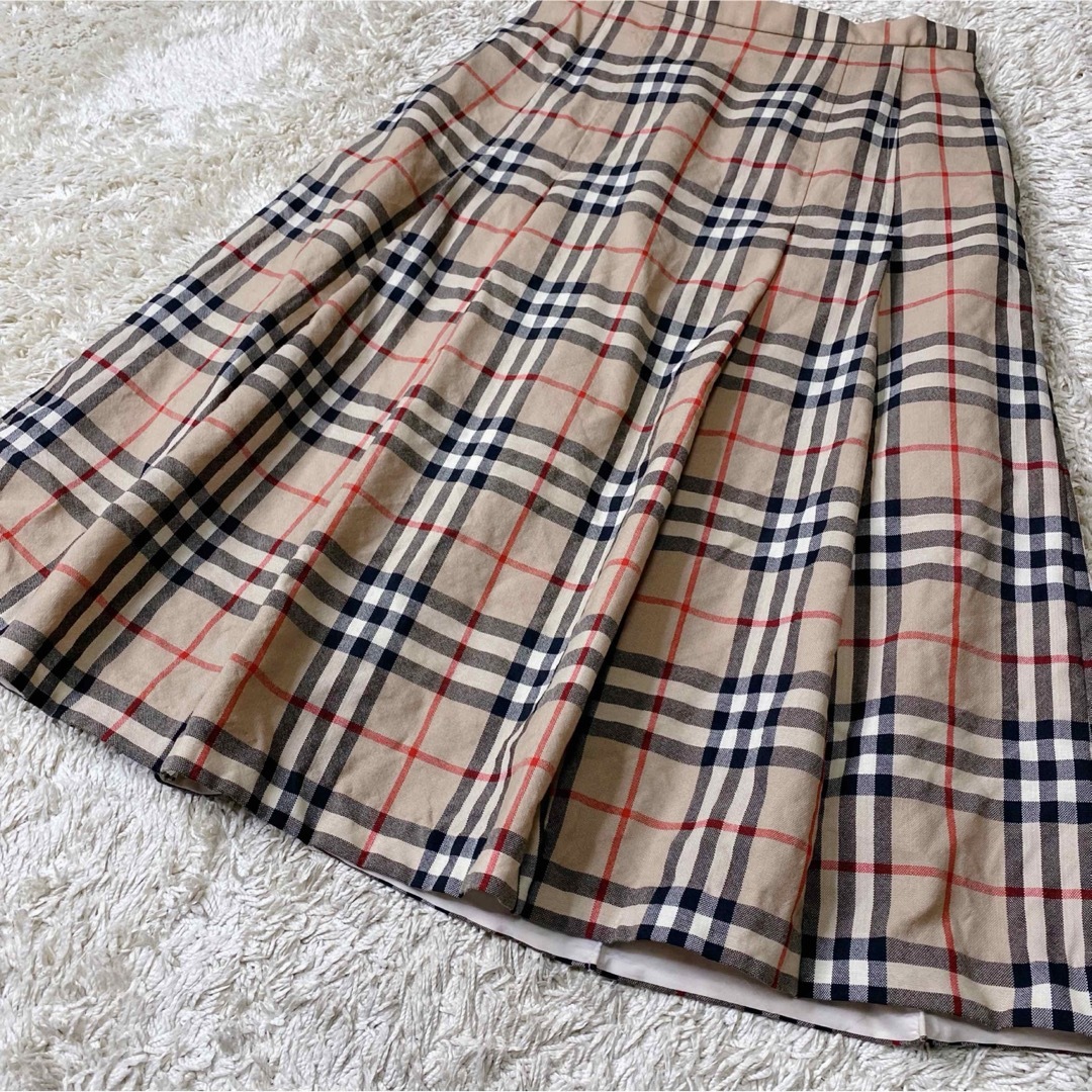 BURBERRY(バーバリー)のバーバリーズ ノバチェック ミモレ丈 スカート ハニーベージュ Lサイズ レディースのスカート(ロングスカート)の商品写真