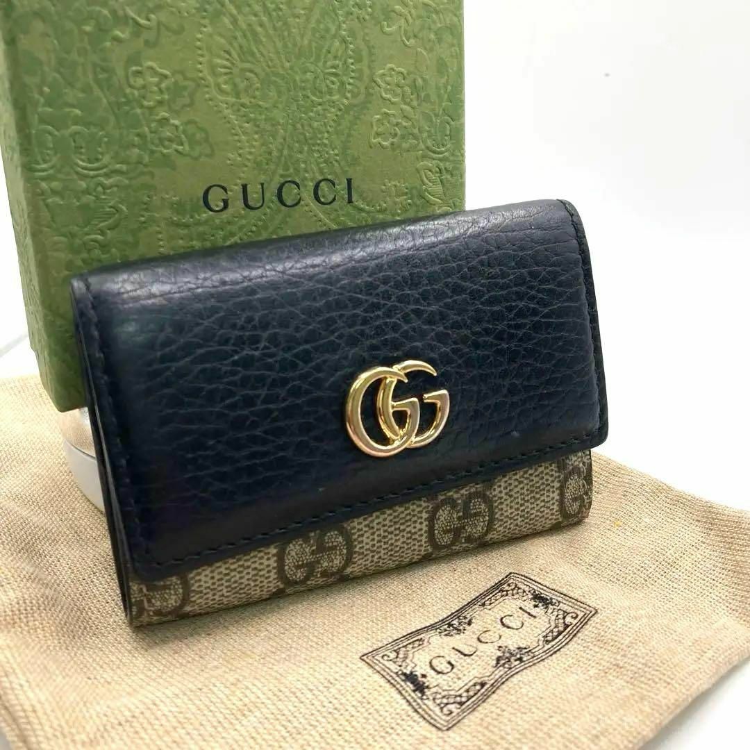 Gucci - 付属完備✨極美品✨GUCCI 6連キーケース GGマーモント PVC Gucci - 付属完備✨極美品✨GUCCI 6連キーケース GGマーモント PVC