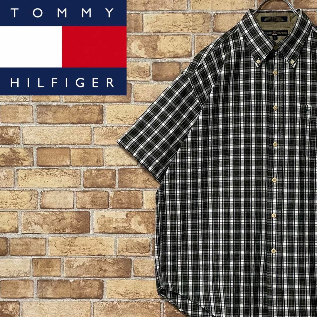 TOMMY HILFIGER(トミーヒルフィガー)のトミーヒルフィガー　半袖シャツ　刺繍ロゴ　チェック　ビッグシルエット　L メンズのトップス(シャツ)の商品写真