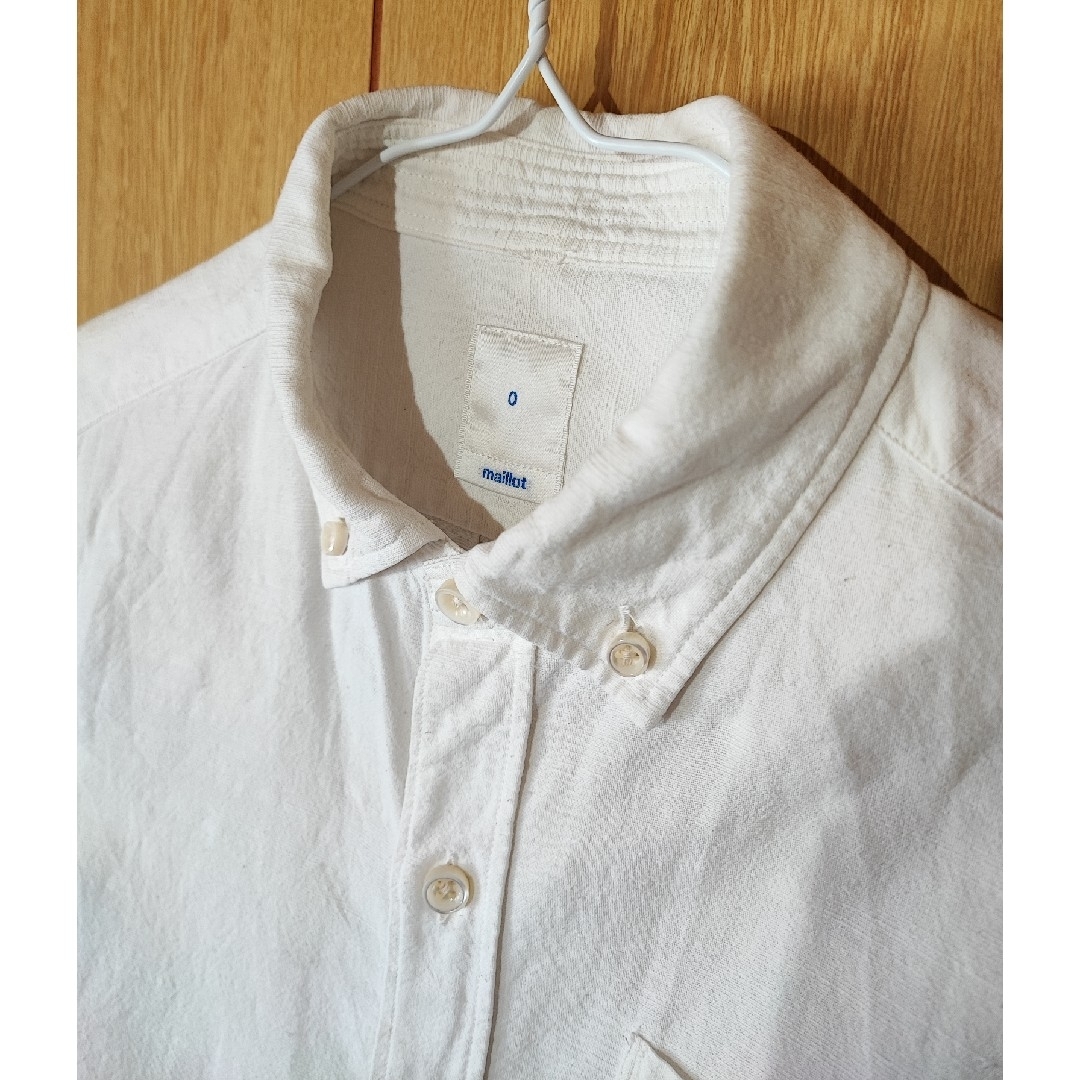 マイヨ【maillot】白シャツ　サイズ0 レディースのトップス(シャツ/ブラウス(長袖/七分))の商品写真