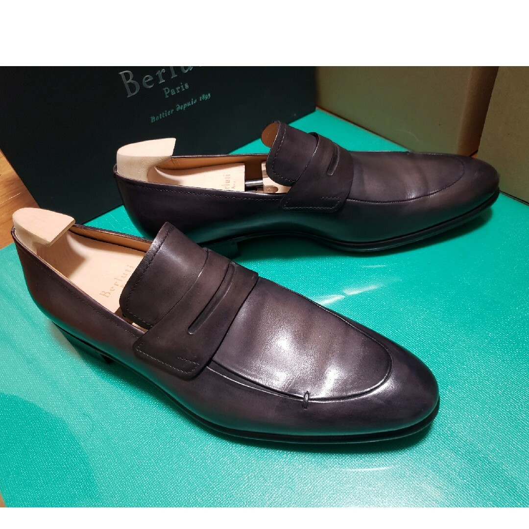 Berluti(ベルルッティ)の【極美品】Berluti　ベルルッティ　ガスパール　ガレ　ローファー　8.5 メンズの靴/シューズ(スリッポン/モカシン)の商品写真