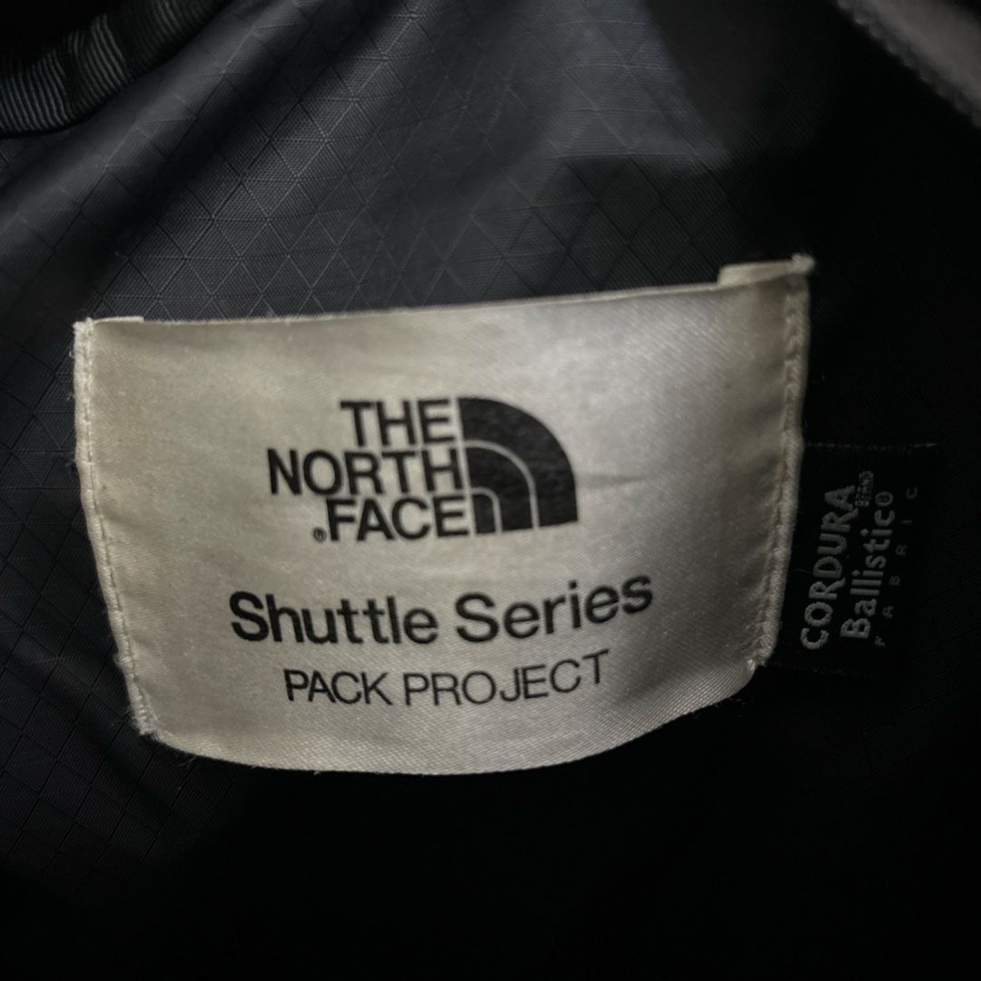 THE NORTH FACE(ザノースフェイス)の[ザ・ノース・フェイス]Shuttle Daypack Slim NM81603 メンズのバッグ(バッグパック/リュック)の商品写真