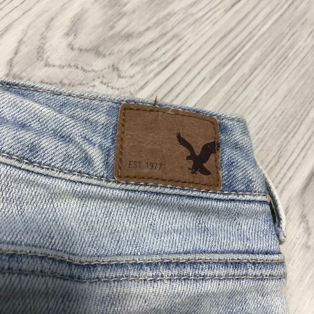 American Eagle(アメリカンイーグル)のAmerican eagle ダメージデニム スキニーストレッチ 小さいサイズ レディースのパンツ(デニム/ジーンズ)の商品写真