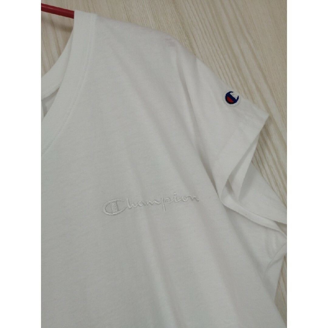 Champion(チャンピオン)のchampion　ROSE BUD　フレンチスリーブトップス　半袖　Tシャツ レディースのトップス(Tシャツ(半袖/袖なし))の商品写真