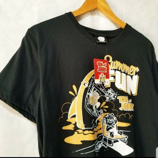 新品　トムとジェリー　Tシャツ　黒色　TOM  &  JERRY　□訳あり品□(Tシャツ/カットソー(半袖/袖なし))