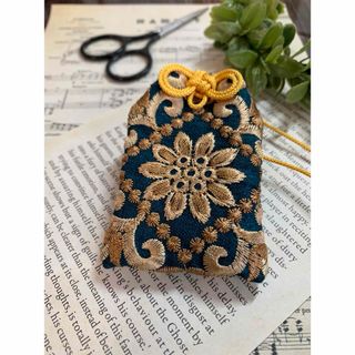 インド刺繍リボン お守り袋 紐イエロー(その他)