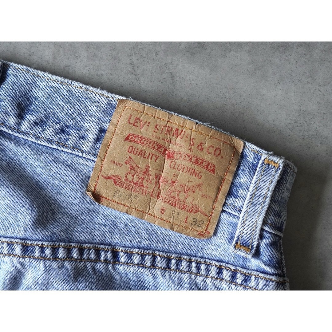 Levi's(リーバイス)の00s Levi's 505 REGULAR FIT ストレートデニム メンズのパンツ(デニム/ジーンズ)の商品写真