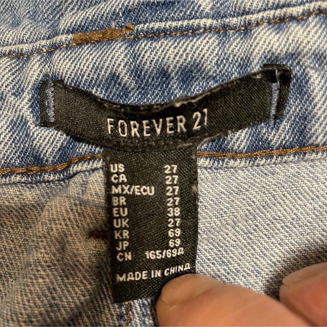 FOREVER 21(フォーエバートゥエンティーワン)のハイウェストジーンズ　g010 レディースのパンツ(デニム/ジーンズ)の商品写真