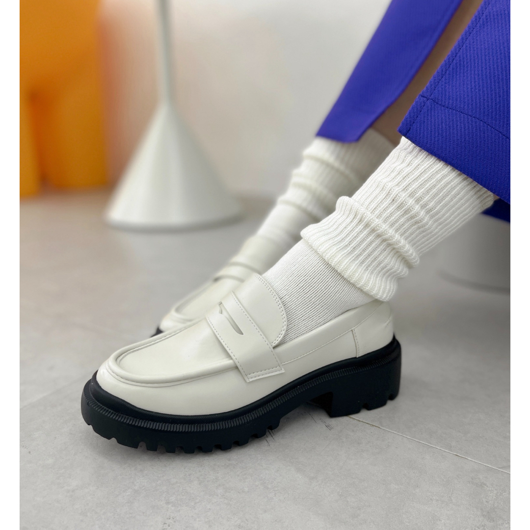 ORiental TRaffic(オリエンタルトラフィック)のORiental TRaffic ꕤ 厚底コインローファー レディースの靴/シューズ(ローファー/革靴)の商品写真
