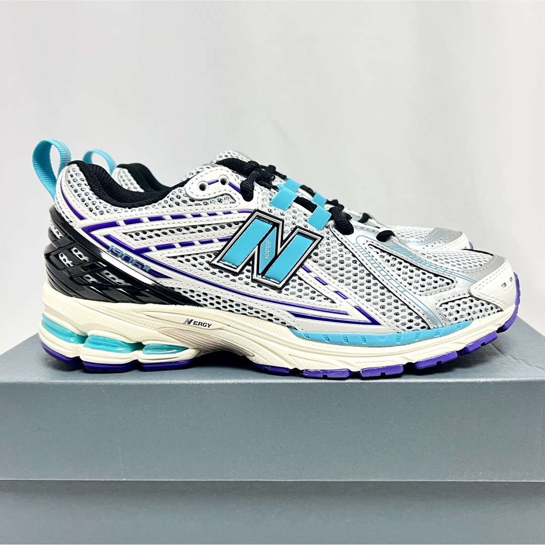 New Balance(ニューバランス)の25.5cm 新品 ニューバランス 1906 RCF スニーカー ウィメンズ レディースの靴/シューズ(スニーカー)の商品写真