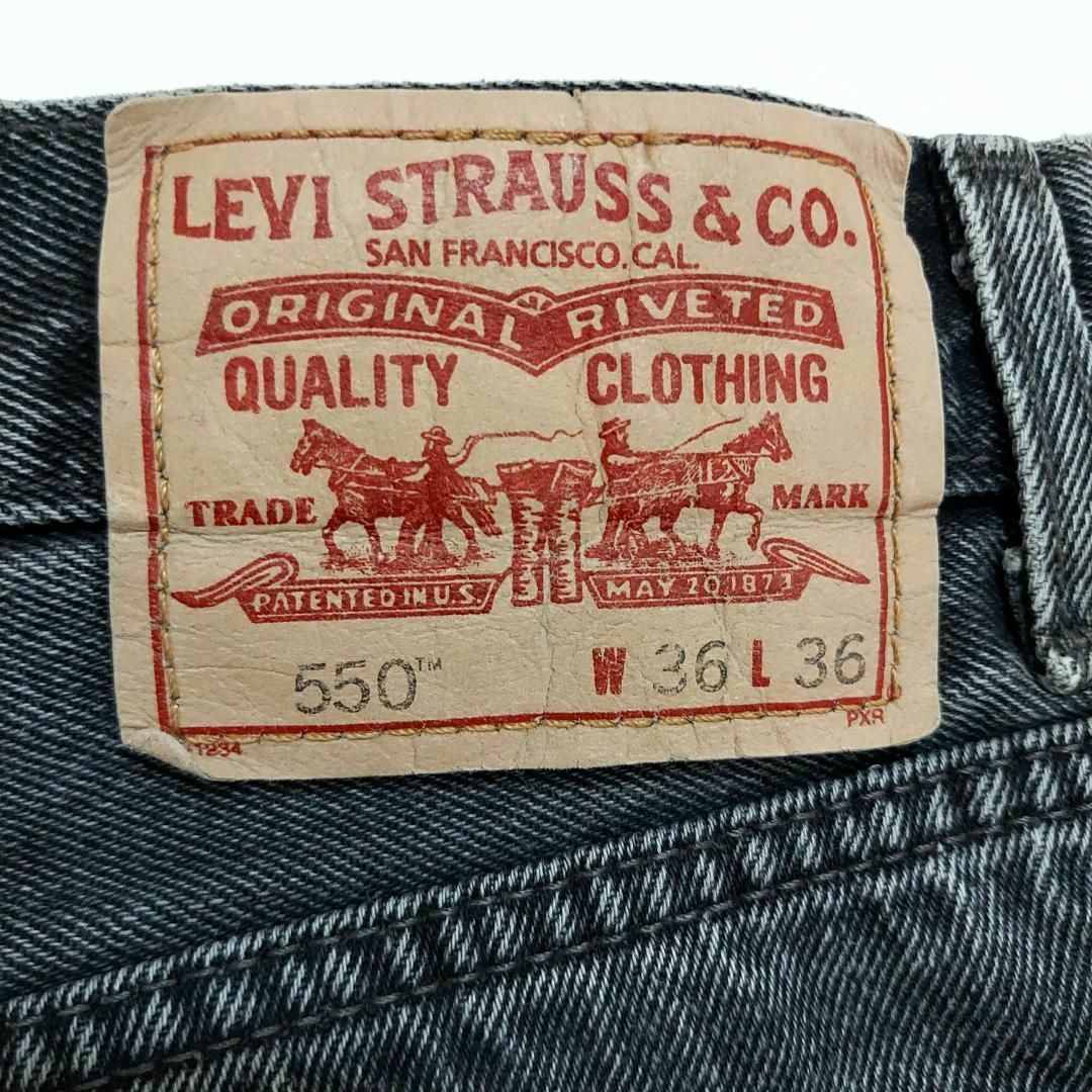 Levi's(リーバイス)のリーバイス550 Levis W36 ブラックデニムパンツ 黒 00s 9075 メンズのパンツ(デニム/ジーンズ)の商品写真
