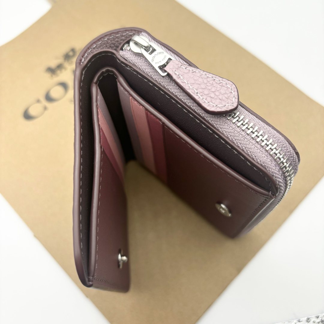 COACH(コーチ)の【COACH☆新品】ビルフォールド ウォレット・カラーブロック！パープル！ レディースのファッション小物(財布)の商品写真