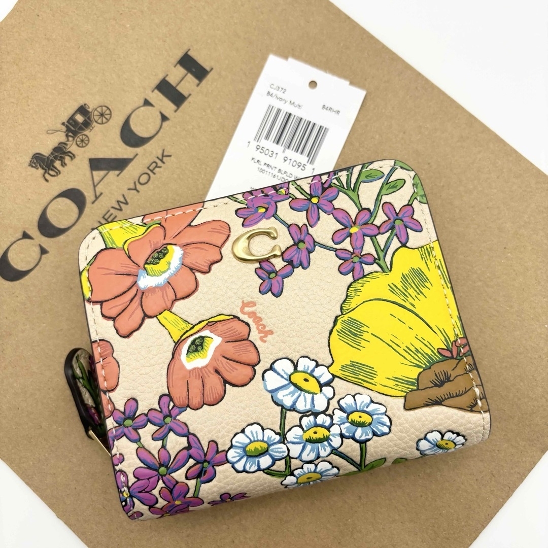 COACH☆新品】ビルフォールド ウォレット・フローラル プリント COACH☆新品】ビルフォールド ウォレット・フローラル プリント