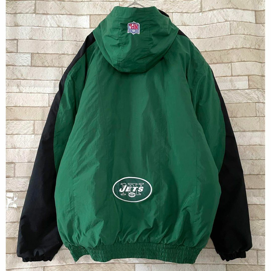 NIKE(ナイキ)のNIKE ナイキ 中綿ジャケット 両面刺繍 キルティング JETS 緑 黒 L メンズのジャケット/アウター(ナイロンジャケット)の商品写真