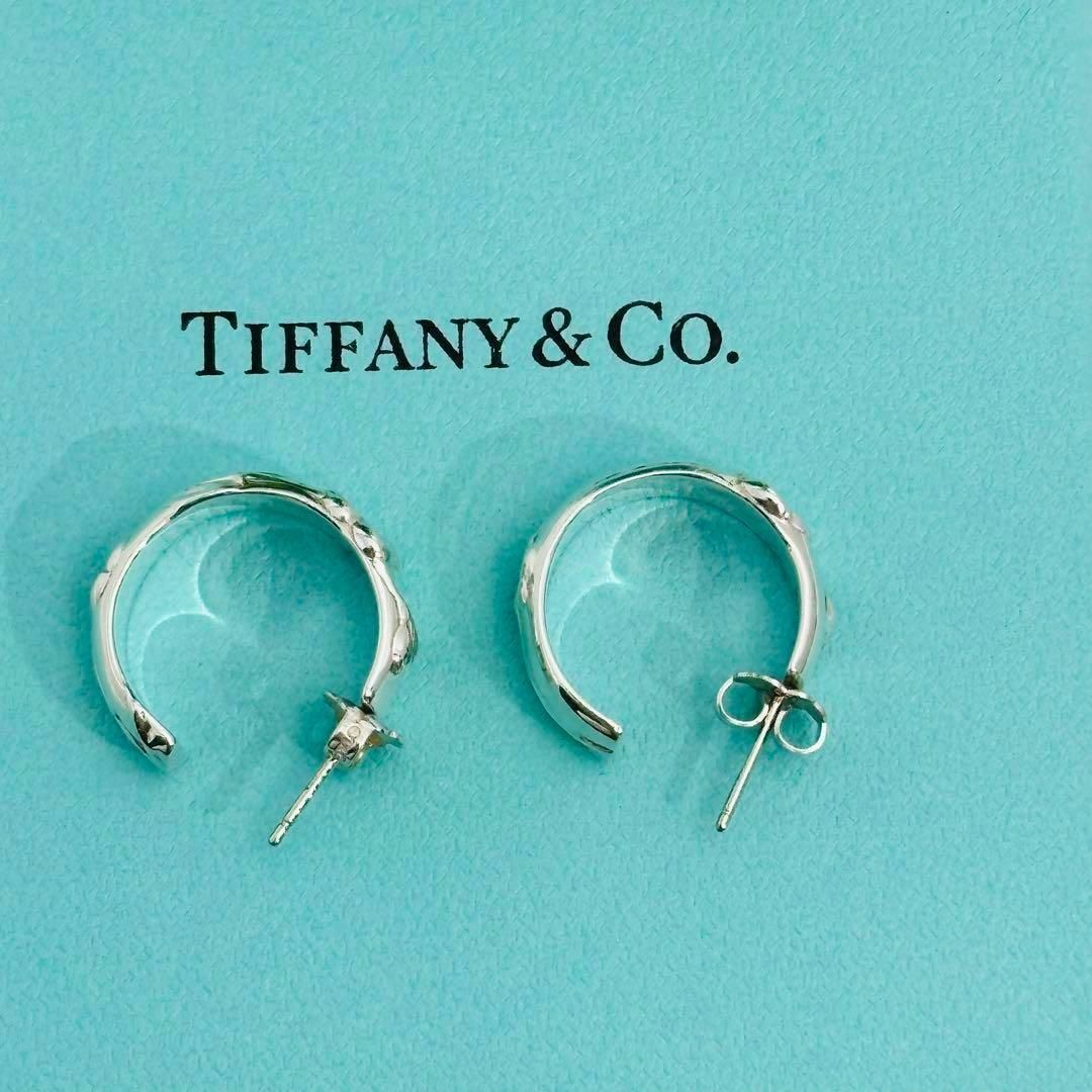 Tiffany & Co.(ティファニー)のティファニー　Tiffany ピアス　両耳　フープ　フラワー　花　ハイビスカス レディースのアクセサリー(ピアス)の商品写真