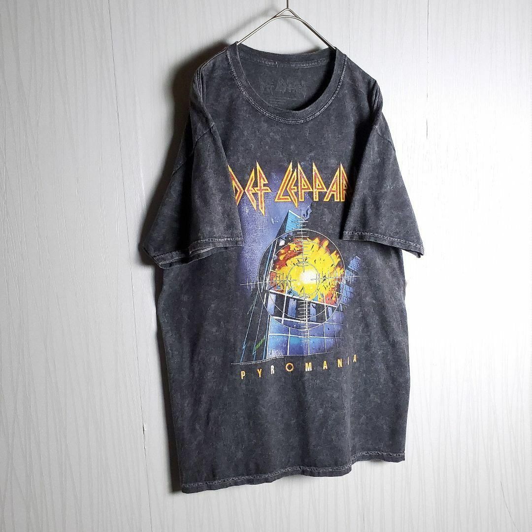 VINTAGE(ヴィンテージ)のバンドTシャツ 音楽 半袖 ビッグプリント デフレパード M  ブラック 古着 メンズのトップス(Tシャツ/カットソー(半袖/袖なし))の商品写真