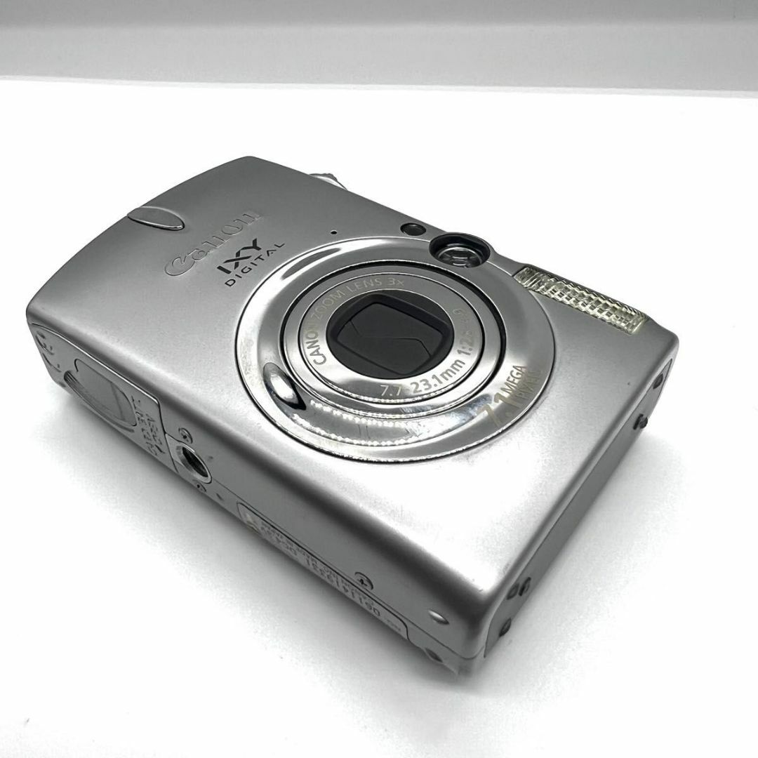 Canon(キヤノン)の美品　キャノン　IXY DIGITAL 600 シルバー スマホ/家電/カメラのカメラ(コンパクトデジタルカメラ)の商品写真
