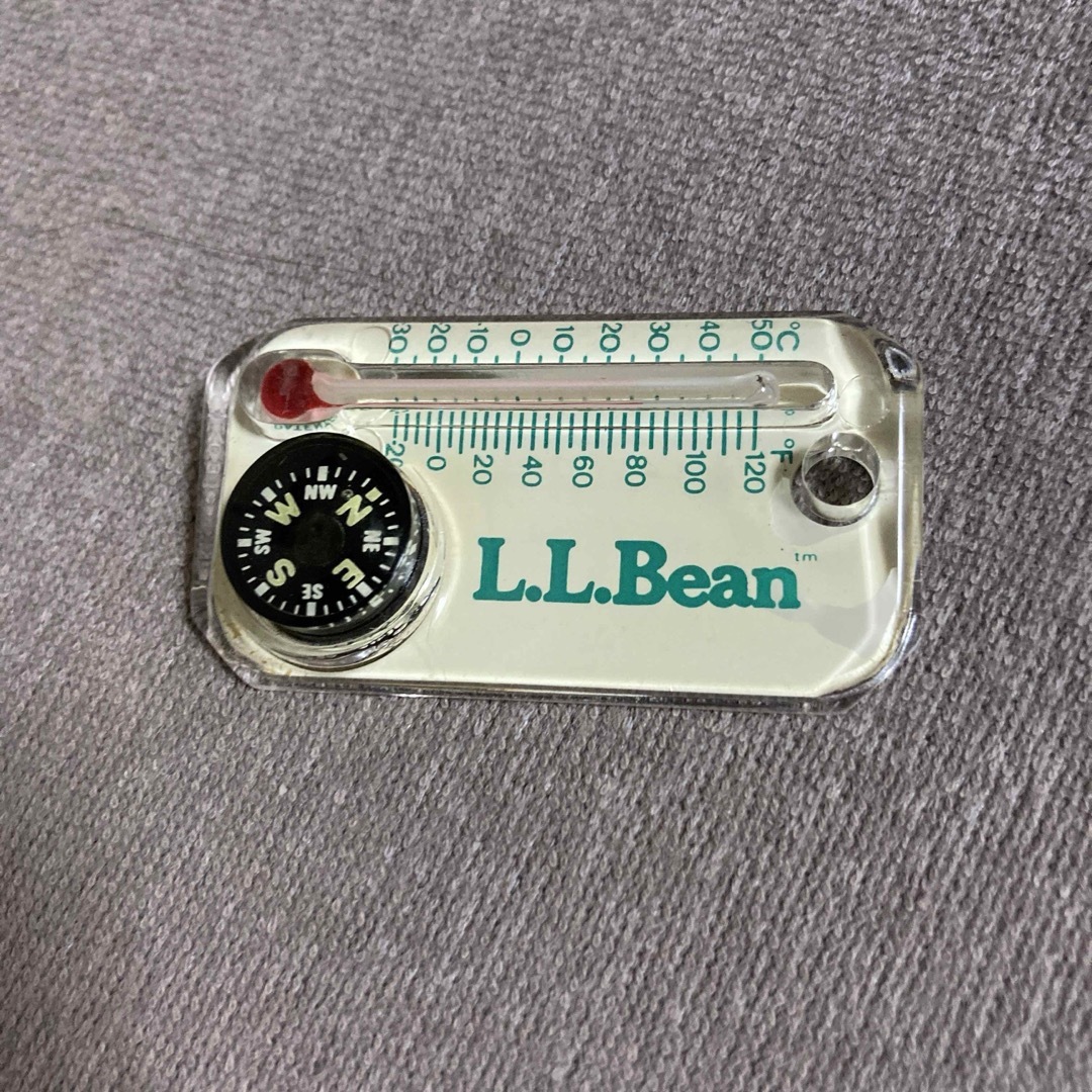 L.L.Bean(エルエルビーン)の希少　L.L.Bean  温度計とコンパス　キーホルダー スポーツ/アウトドアのアウトドア(登山用品)の商品写真